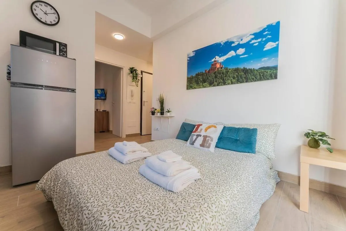 A Soli 10 Min Da Sant'Orsola - Interno 12 Design E Comfort Bologna Italy