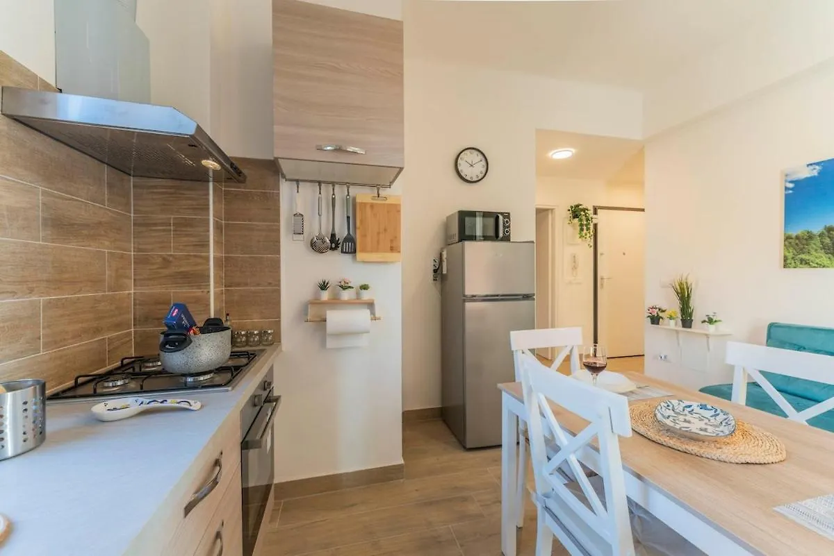 A Soli 10 Min Da Sant'Orsola - Interno 12 Design E Comfort Bologna Apartment
